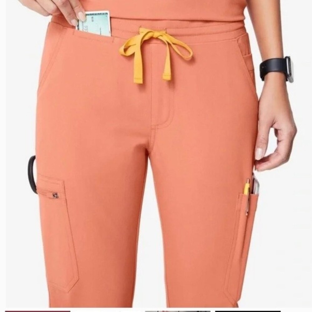 FIGS Coral (limited‎ edition)Yola Size XS